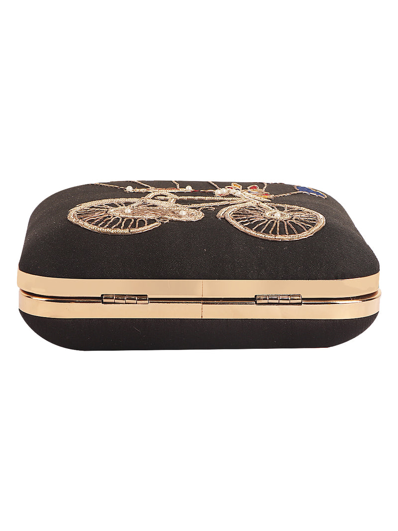 HORRA EMBROIDERED BOX CLUTCH BLACK WITH DETACHABLE CHAIN