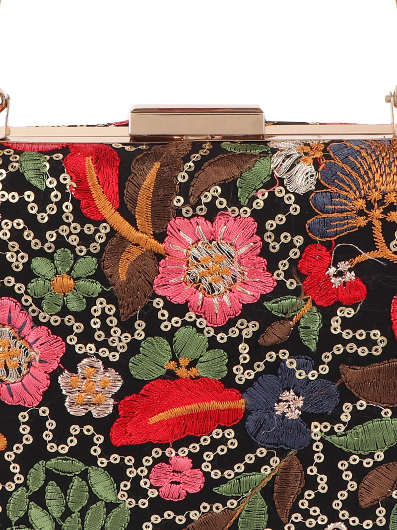 HORRA EMBROIDERY CLUTCH
